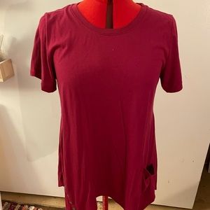 Red/Pink flowey tshirt